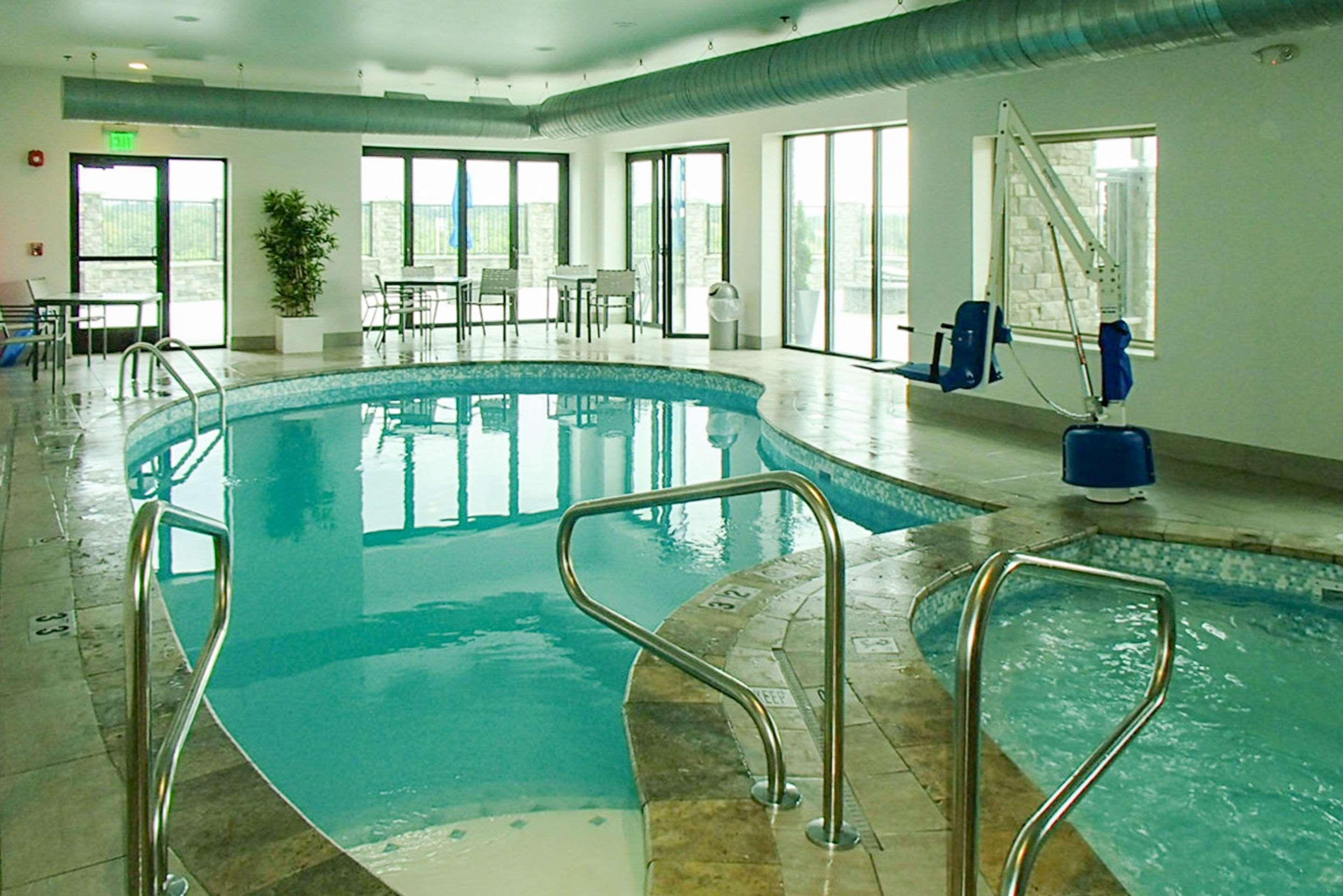 Garland Hotel, Ascend Hotel Collection New Concord Ngoại thất bức ảnh